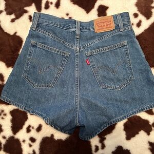 Levi's Mom Shorts
